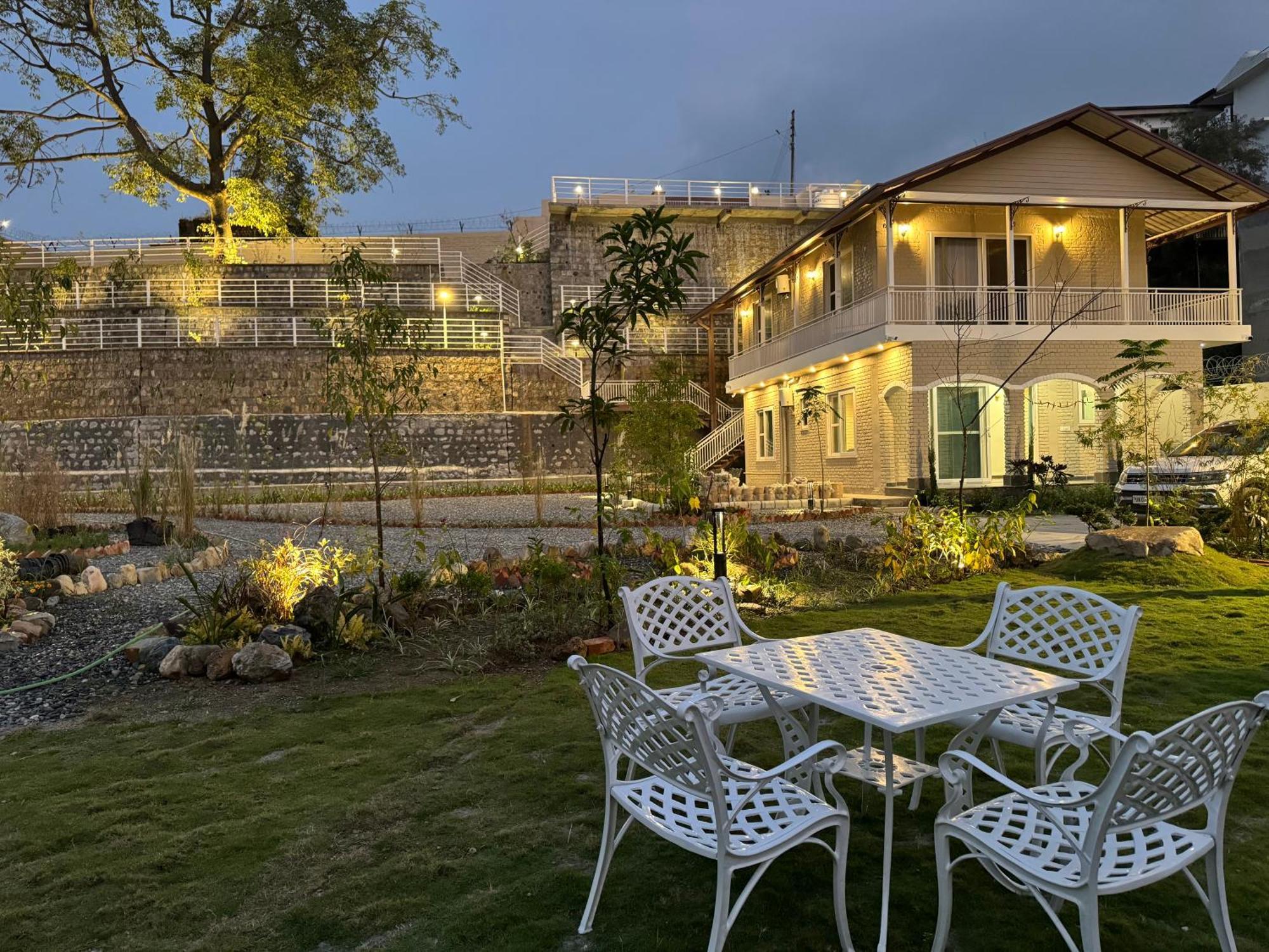 Cliff House, 3Br Lux Farmhouse 2Km To Rajpur Road Déhrádún Exteriér fotografie